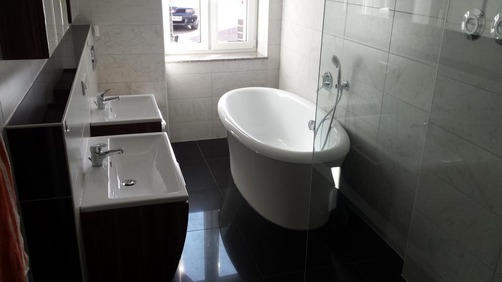 Spremberger City Ferienwohnung מראה חיצוני תמונה